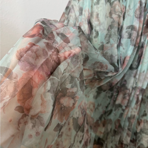 NWT Lulu's Floral Strapless Maxi Dress - Spring Wedding Easter Size Small - Picture 8 of 9